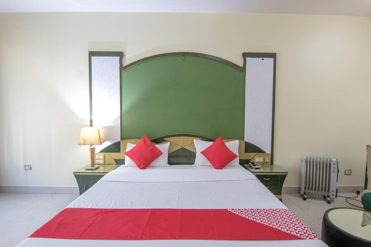 Collection O Hotel Green Forest Patna  Buitenkant foto