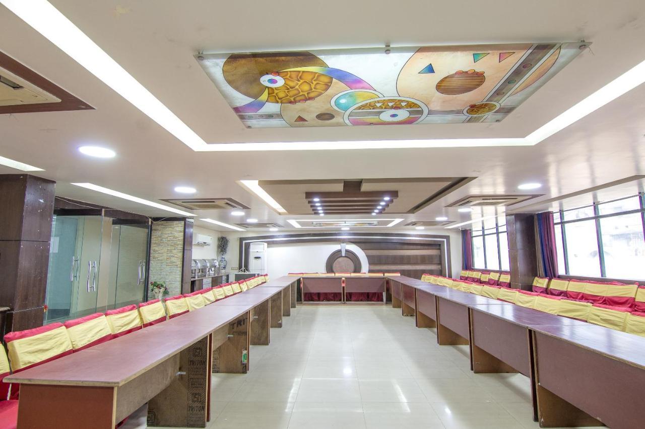 Collection O Hotel Green Forest Patna  Buitenkant foto
