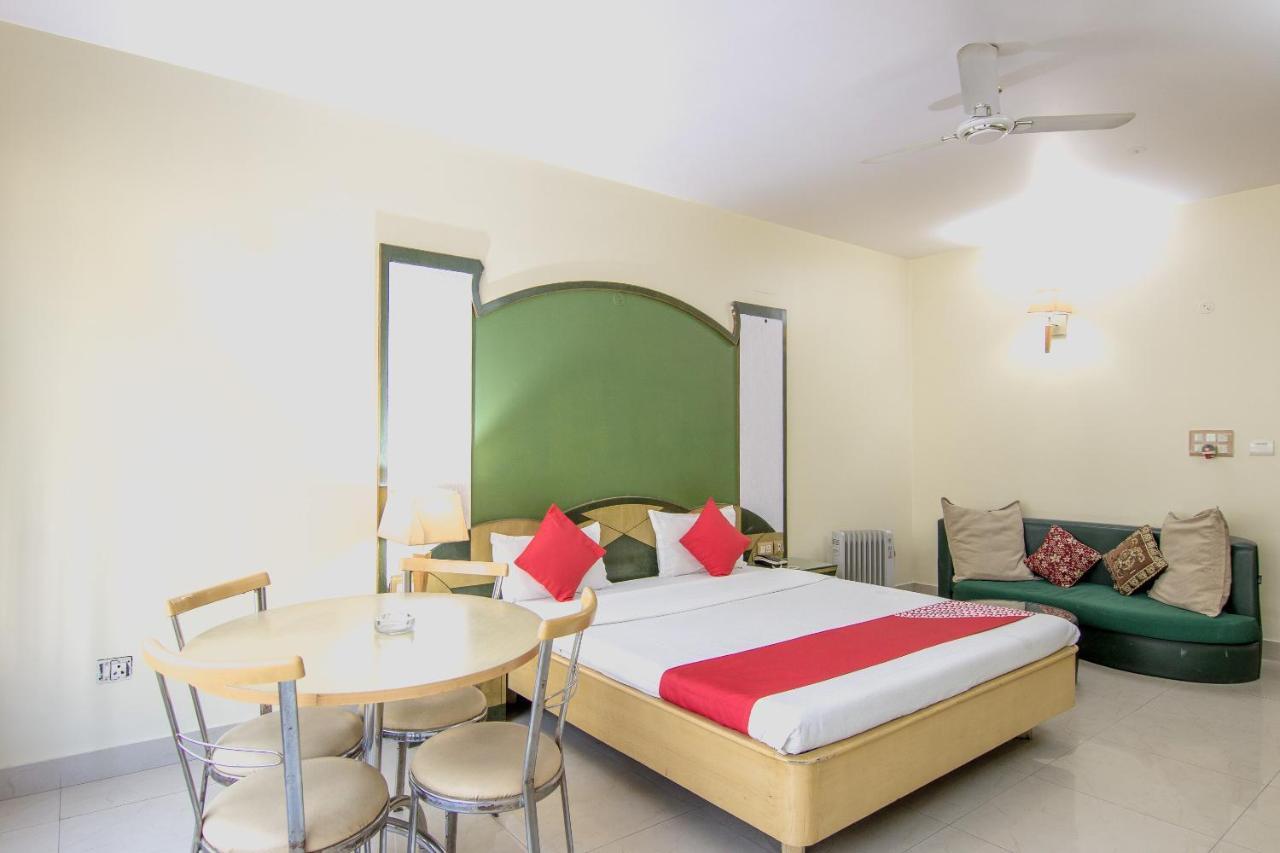 Collection O Hotel Green Forest Patna  Buitenkant foto