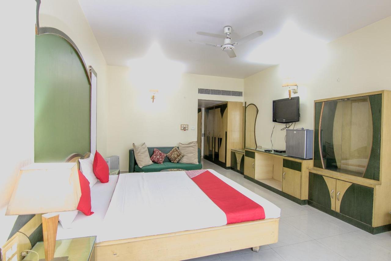 Collection O Hotel Green Forest Patna  Buitenkant foto